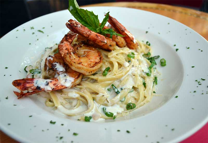 Purita's Restaurant and Lounge in Pembroke Pines, FL at Restaurant.com