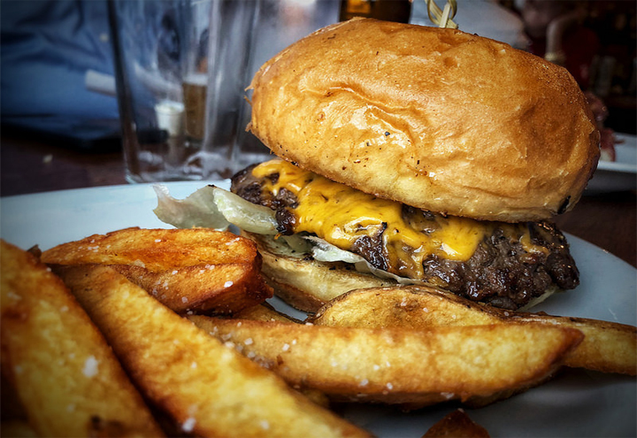 Dad's Burgers in Saint Louis, MO at Restaurant.com