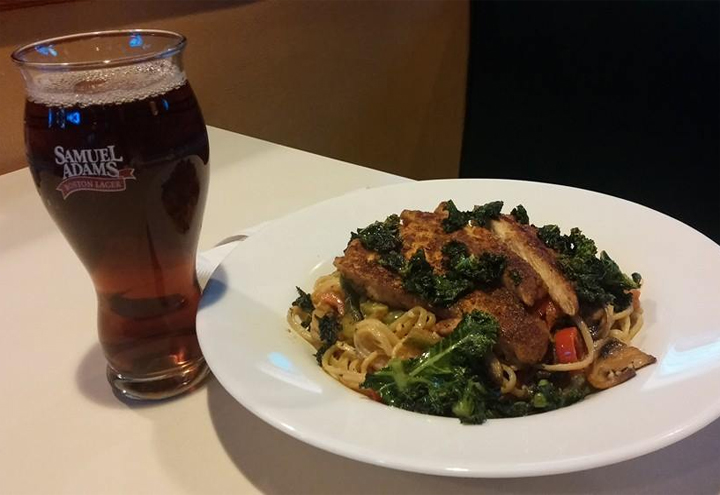 Summers Restaurant & Sports Bar in Arlington, VA at Restaurant.com
