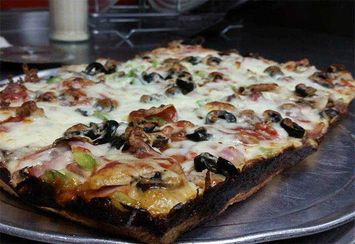 Belle Isle Pizza in Detroit, MI at Restaurant.com