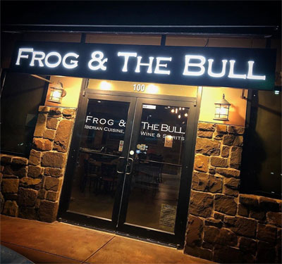 Frog & The Bull Logo