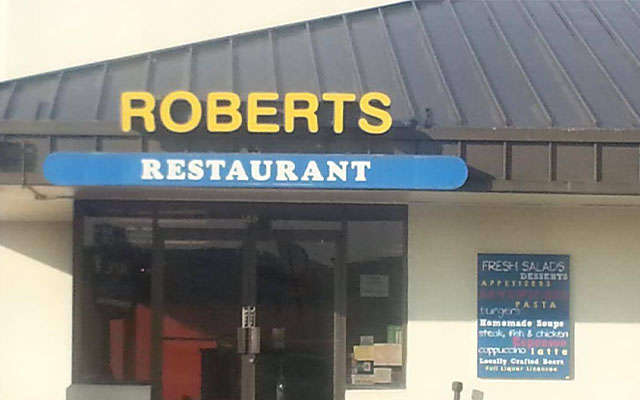 Roberts Restaurant Photo