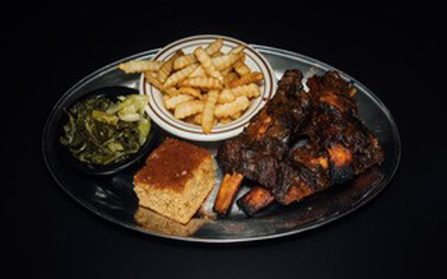 Rochester's Barbeque & Grill Photo
