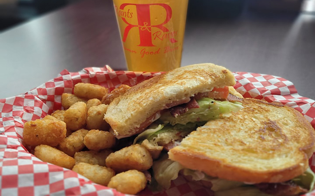 Rants & Raves Brewery Photo