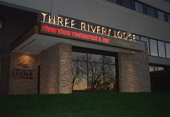 Three Rivers Lodge - Radisson in La Crosse, WI at Restaurant.com